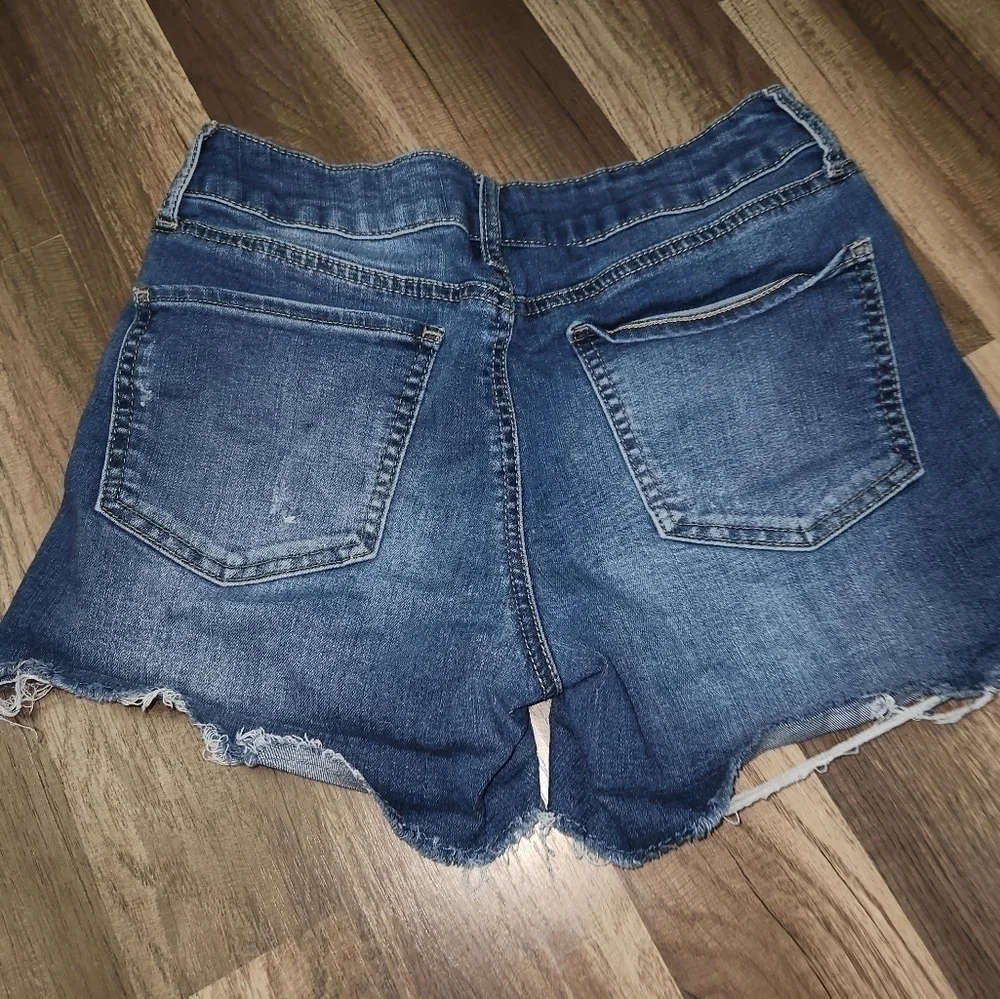 American Heritage Distressed Denim Shorts Size Juniors 7